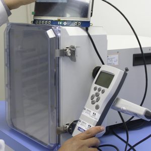 CERTIFICADO DE CALIBRACIÓN POR ORGANISMO DE ACREDITACIÓN EN LABORATORIO DE TERMOHIGROMETRO SIN SONDA EXTERNA