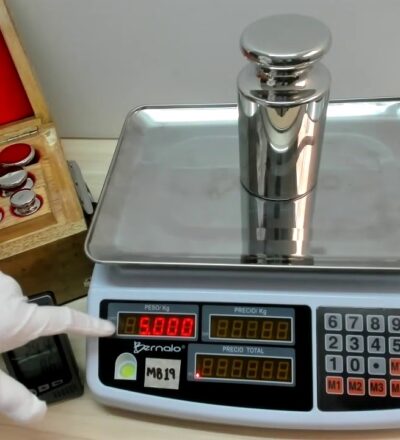 CERTIFICADO DE CALIBRACIÓN POR ORGANISMO ACREDITADO EN INSTALACIONES DEL CLIENTE DE BÁSCULA 300 kg